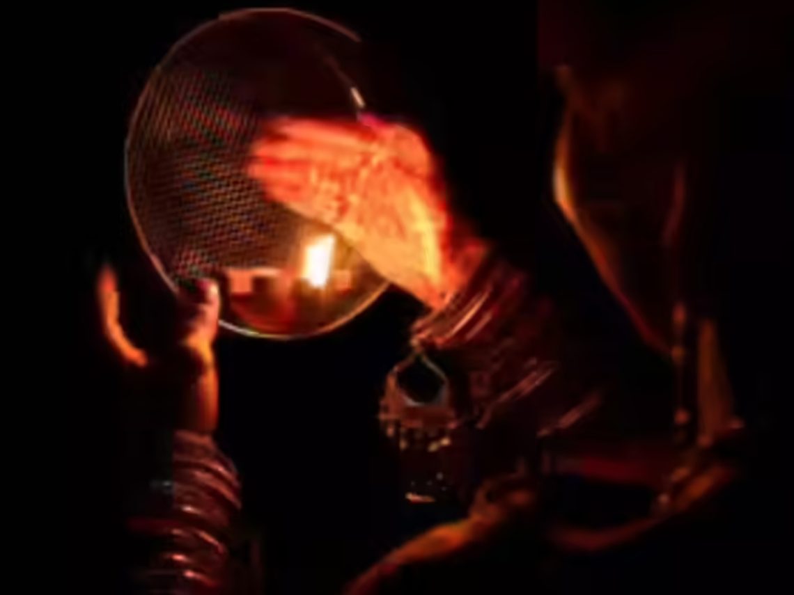 Karwa Chauth Vrat Katha - करवा चौथ व्रत कथा